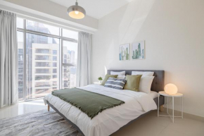 Blvd Crescent Tower 1301